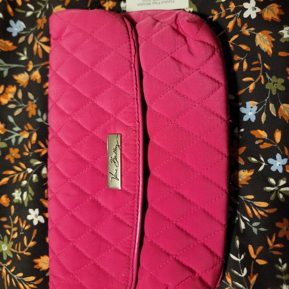 Vera Bradley Hot Pink Wristlet NWT - Picture 2 of 6